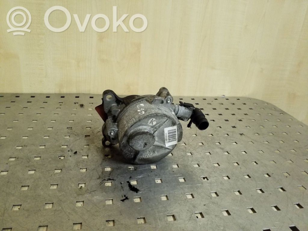 Nissan X-Trail T31 Vacuum pump 