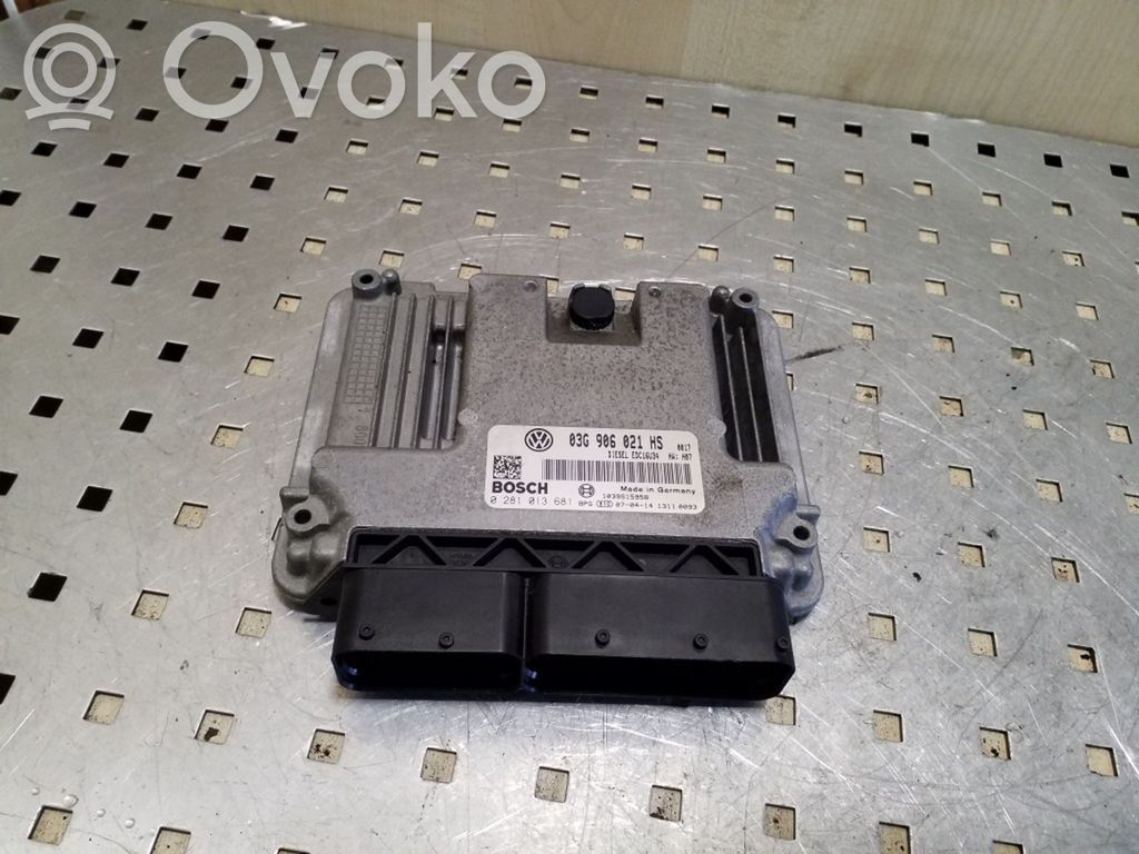 Volkswagen Caddy Engine control unit/module 