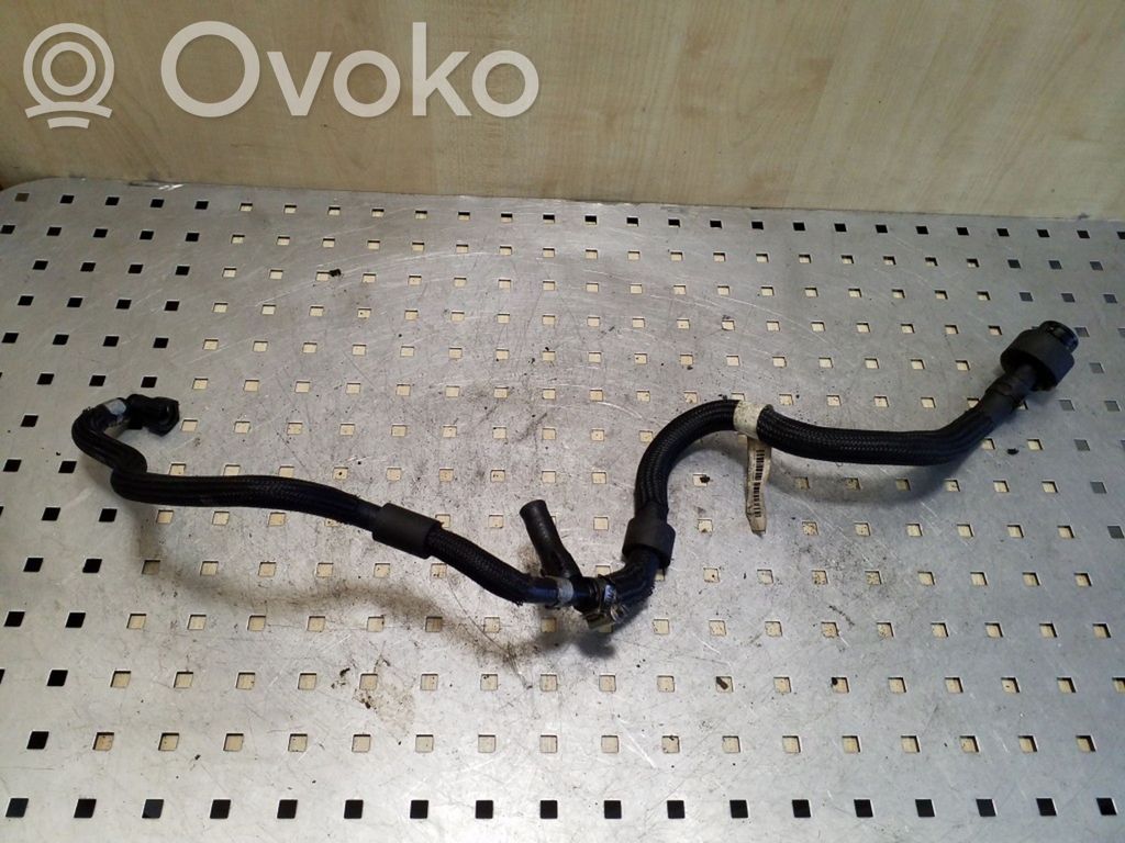 Engine coolant pipe/hose   7799995