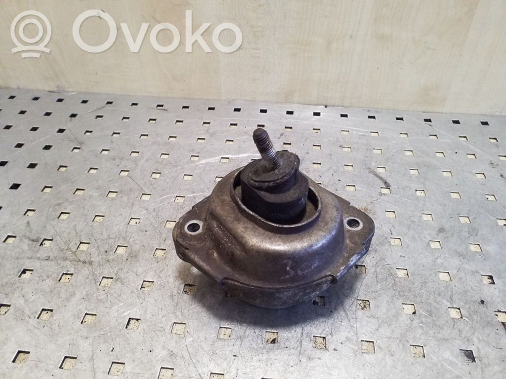 BMW X3 E83 Engine mount bracket 