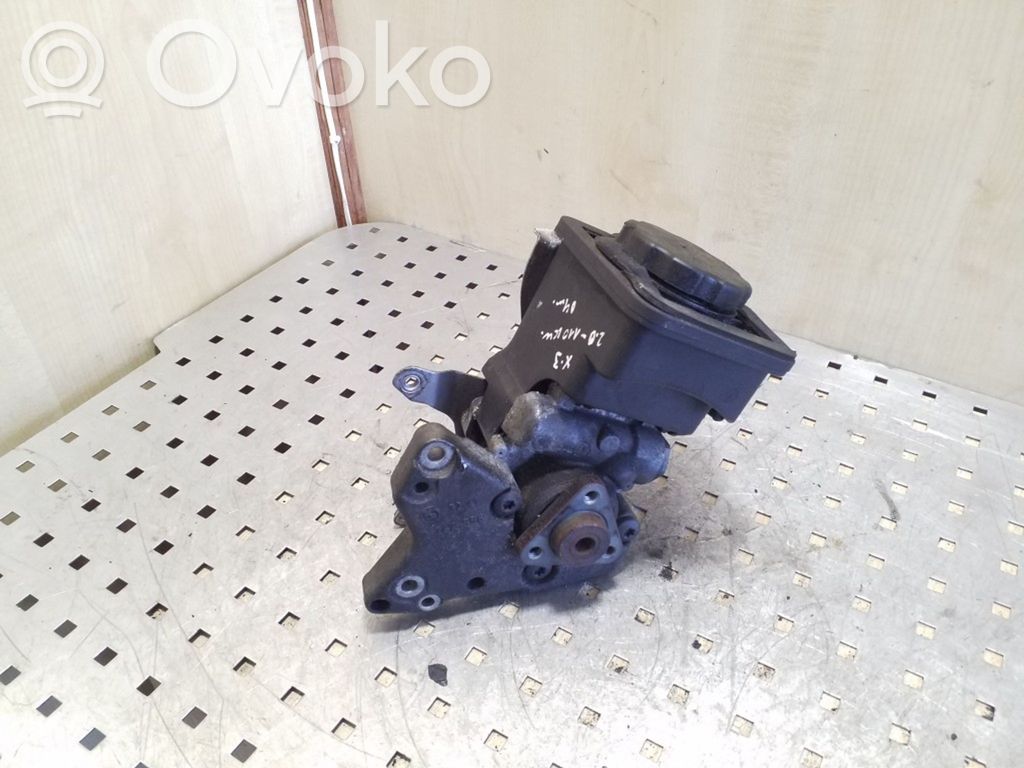 BMW X3 E83 Power steering pump 