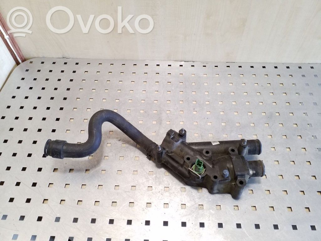 Citroen C4 I Picasso Termostaatin kotelo 