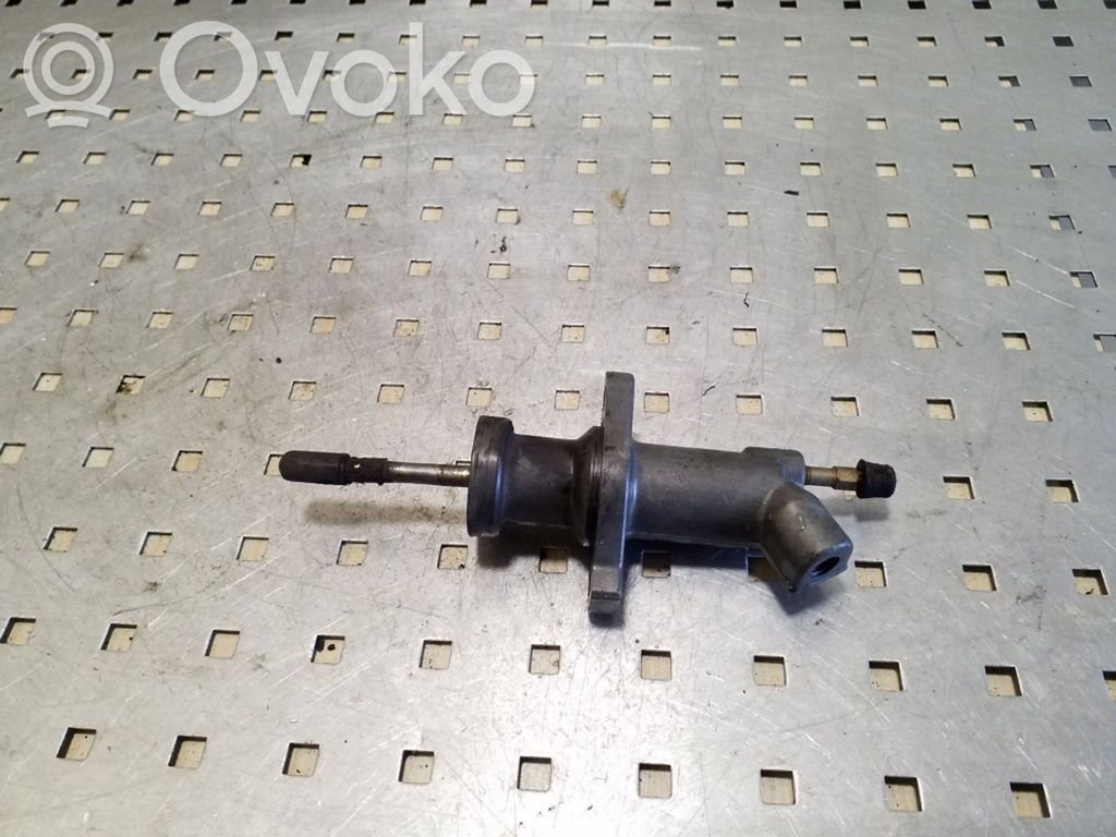 BMW 3 E46 Pagrindinis sankabos cilindriukas 