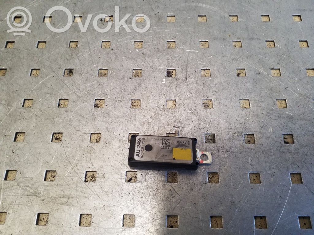 Audi A2 Antenos stiprintuvas 