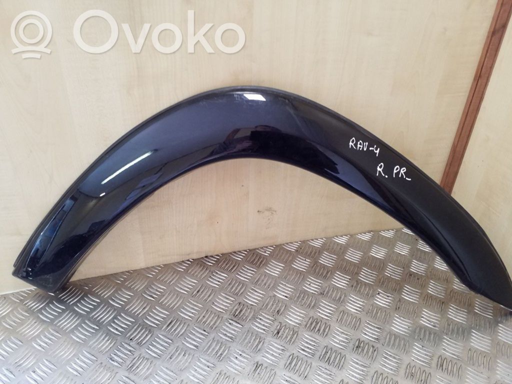 Toyota RAV 4 (XA20) Listwa błotnika przedniego 