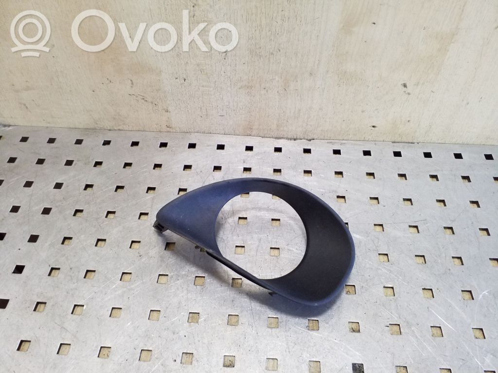 Toyota Yaris Krata halogenu 
