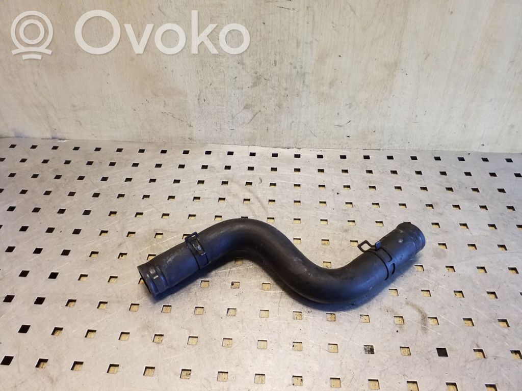 Engine coolant pipe/hose