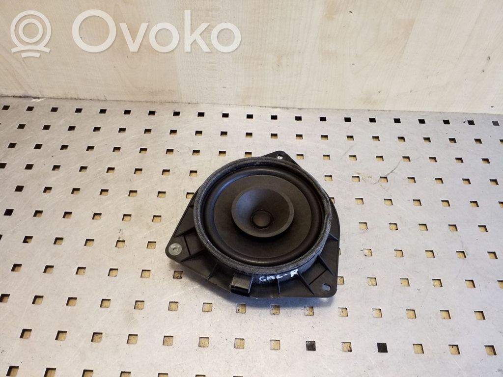 Toyota Corolla E120 E130 Altavoz de la puerta delantera 