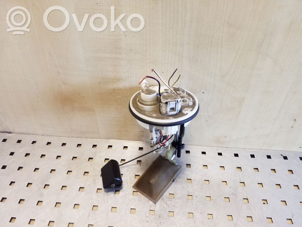 Toyota Corolla E120 E130 Fuel level sensor 