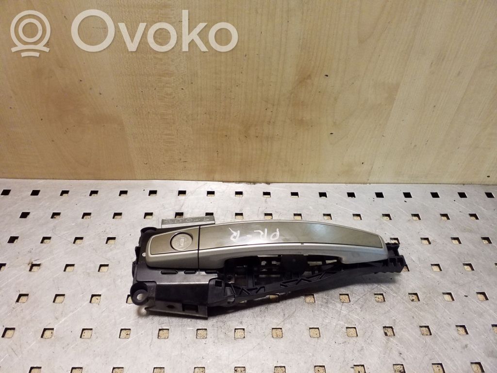Opel Meriva B Front door exterior handle 
