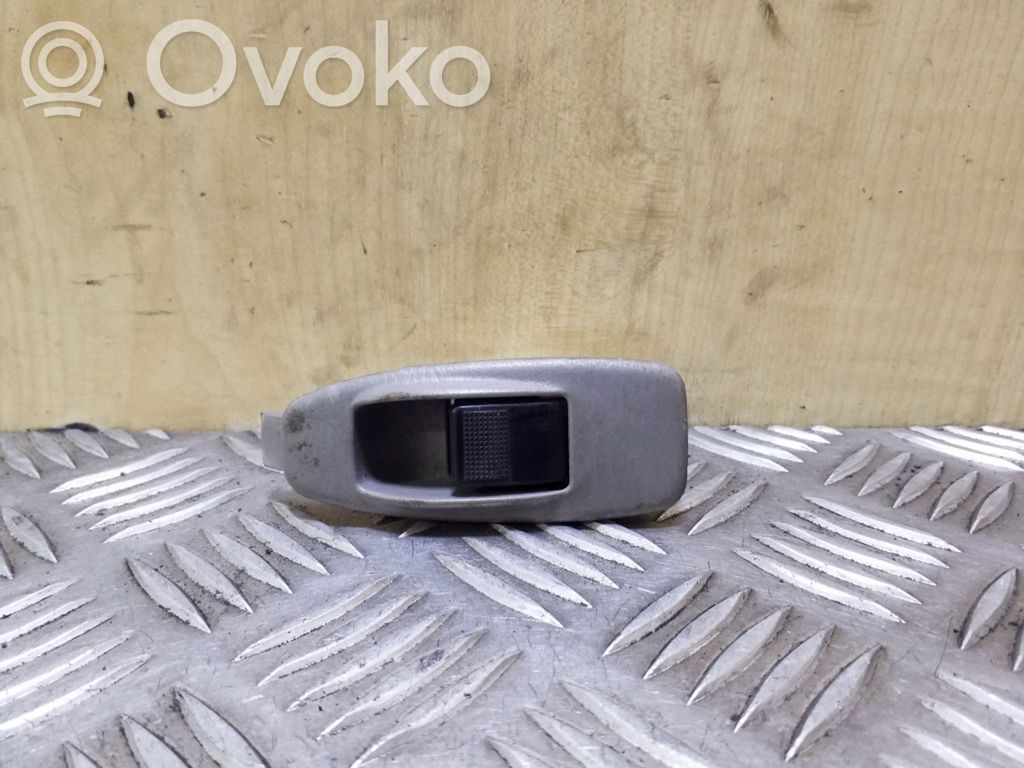 Mazda Premacy Electric window control switch 