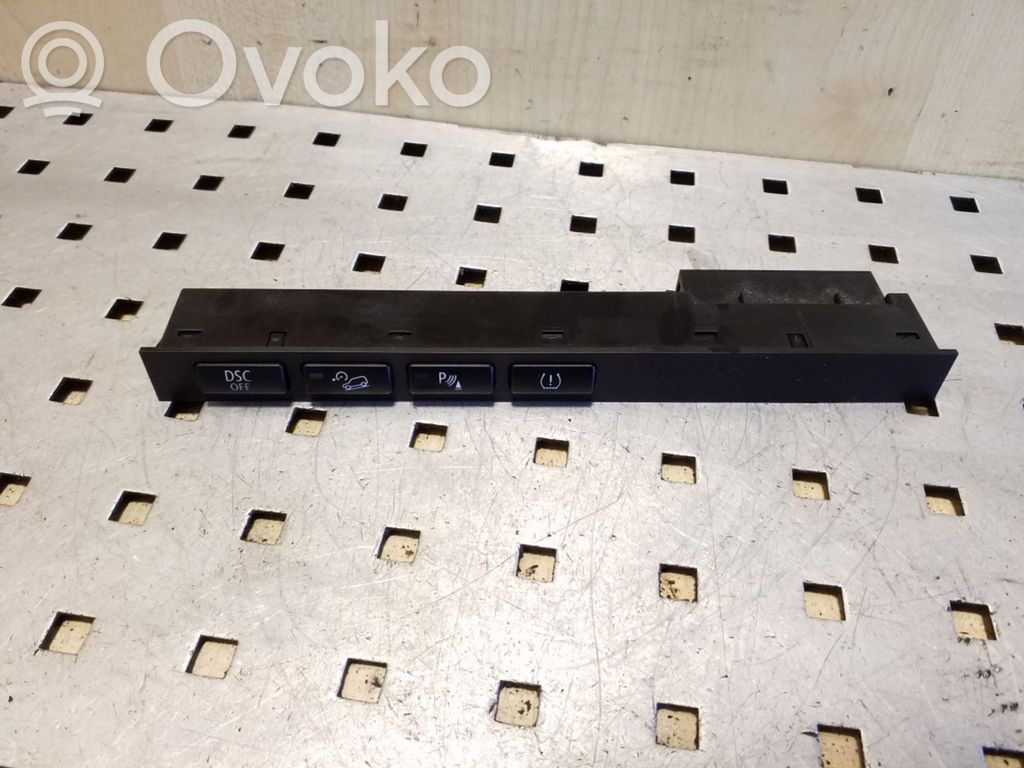 Other control units/modules   61313415617,03742532