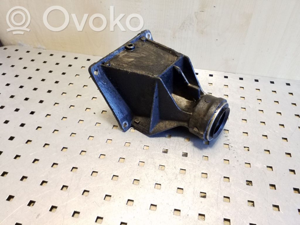 BMW X3 E83 Other engine bay part 