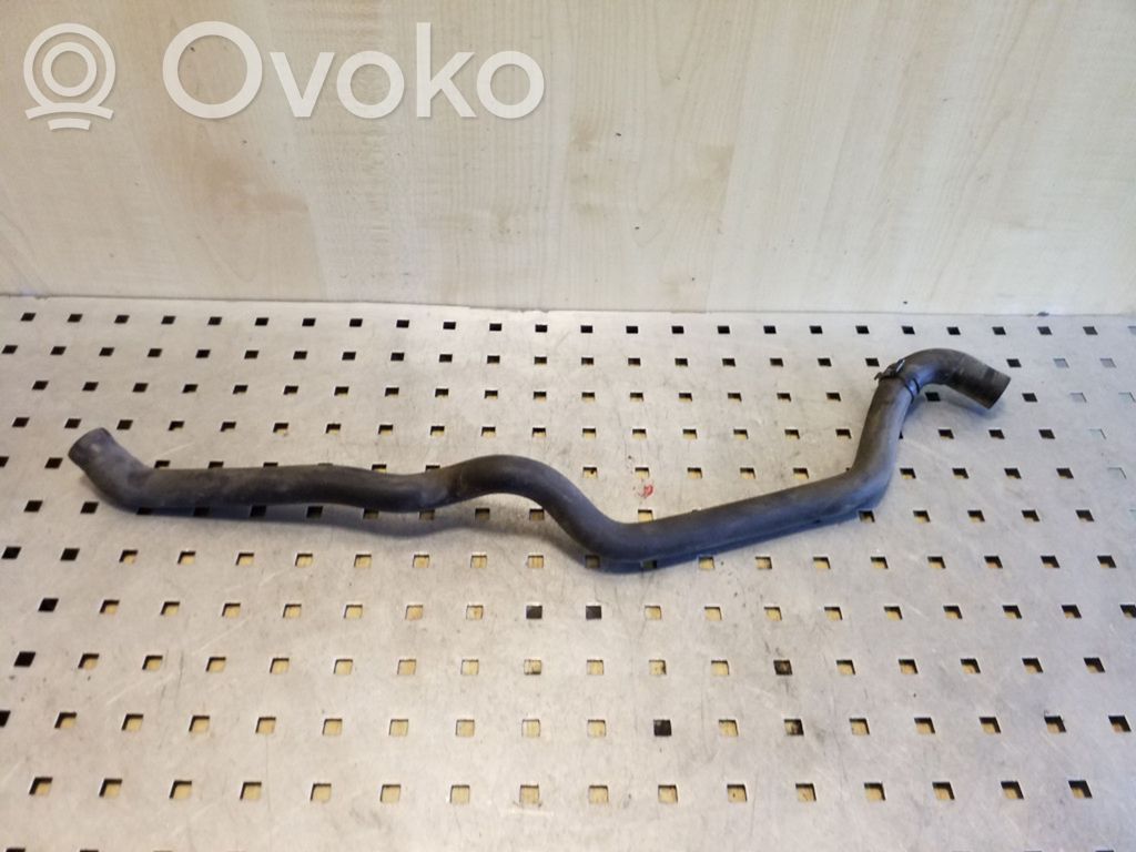 Engine coolant pipe/hose   6955921