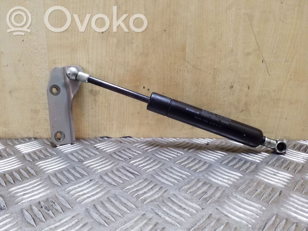 Volvo V70 Tailgate/trunk strut/damper 