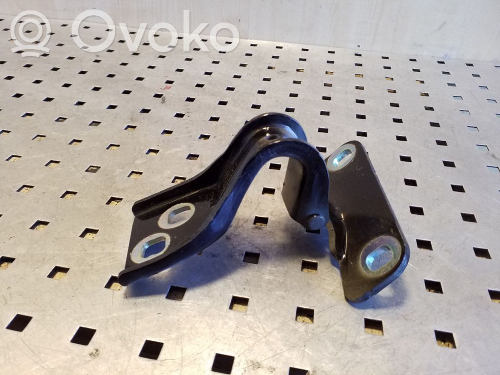 Opel Astra J Tailgate/trunk/boot hinge 