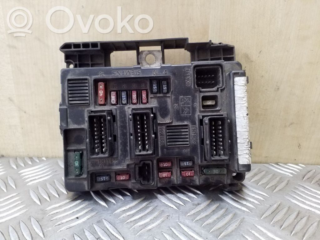 Citroen C5 Fuse module 