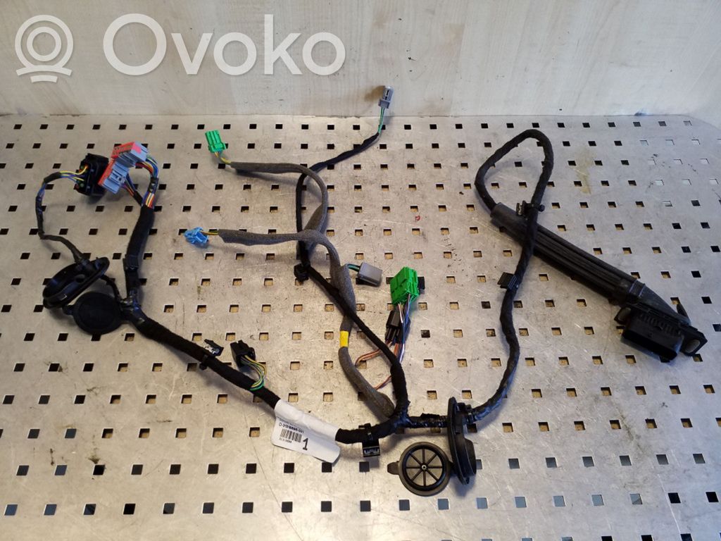 Volvo XC60 Cableado de puerta delantera 