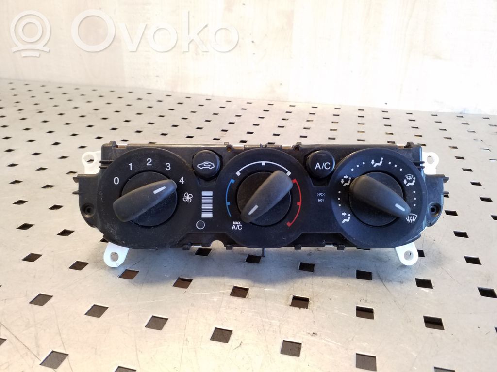Ford Focus Climate control unit 