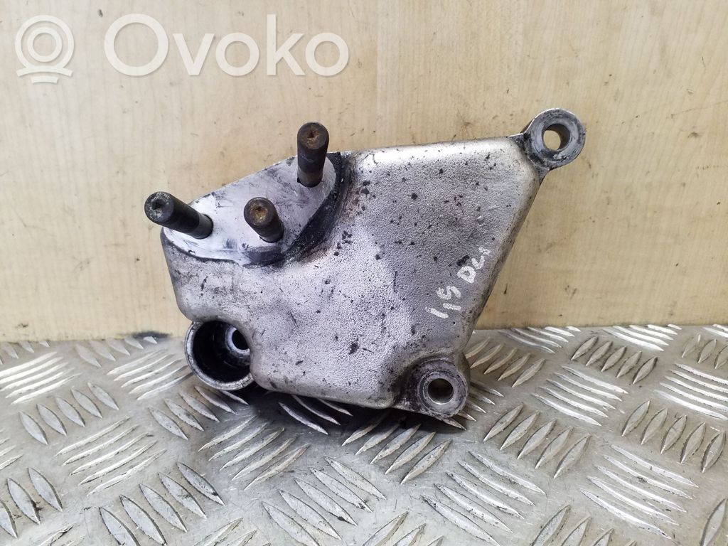 Volvo S40, V40 Gearbox mounting bracket 