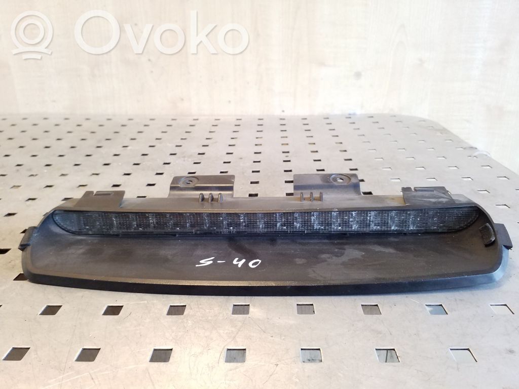 Volvo S40, V40 Third/center stoplight 