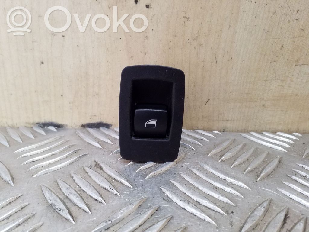 BMW X3 E83 Elektrisko logu slēdzis 