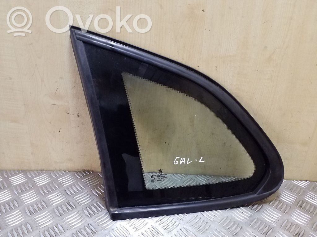 Vidrio lateral trasero   2990329