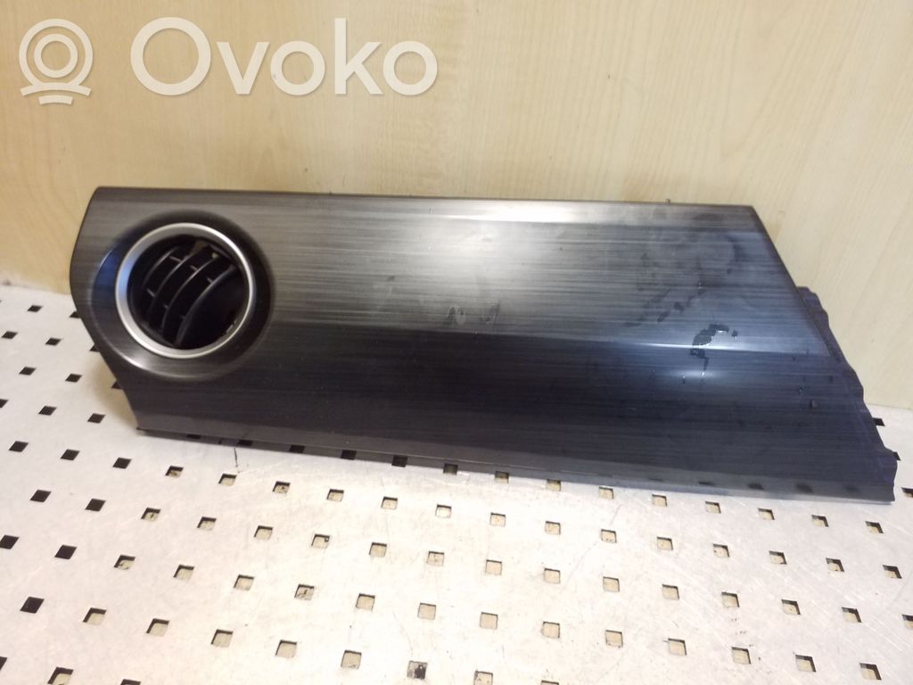 Toyota Auris E180 Panelės apdailos skydas (šoninis) 