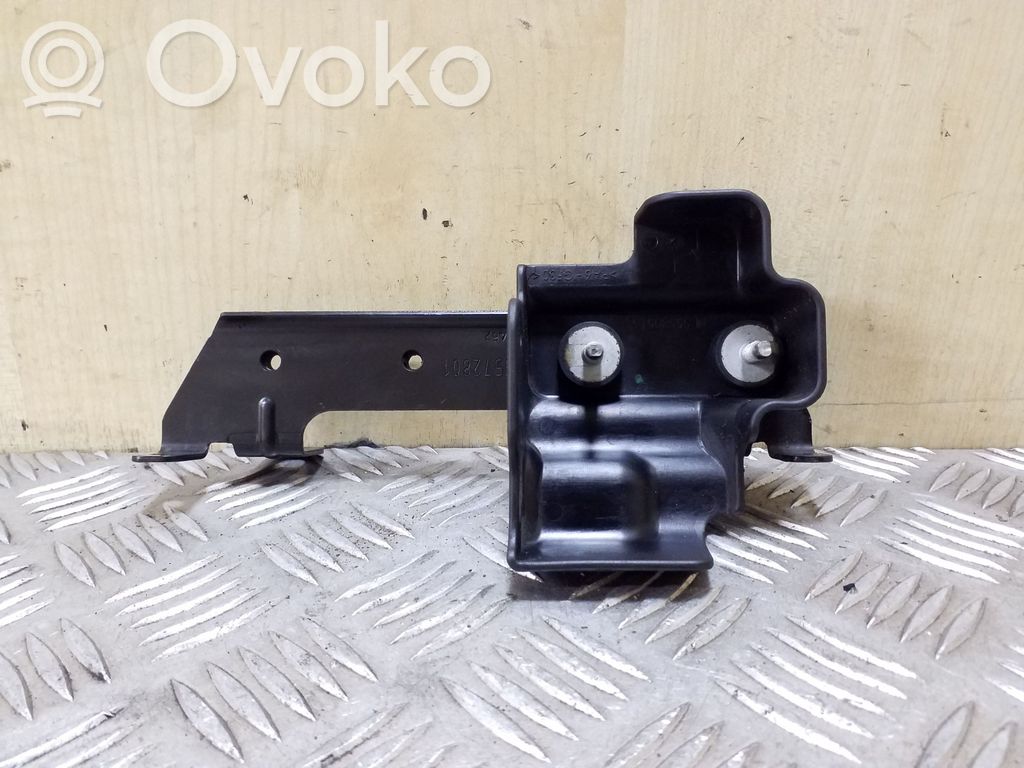 Opel Zafira C Other engine bay part 