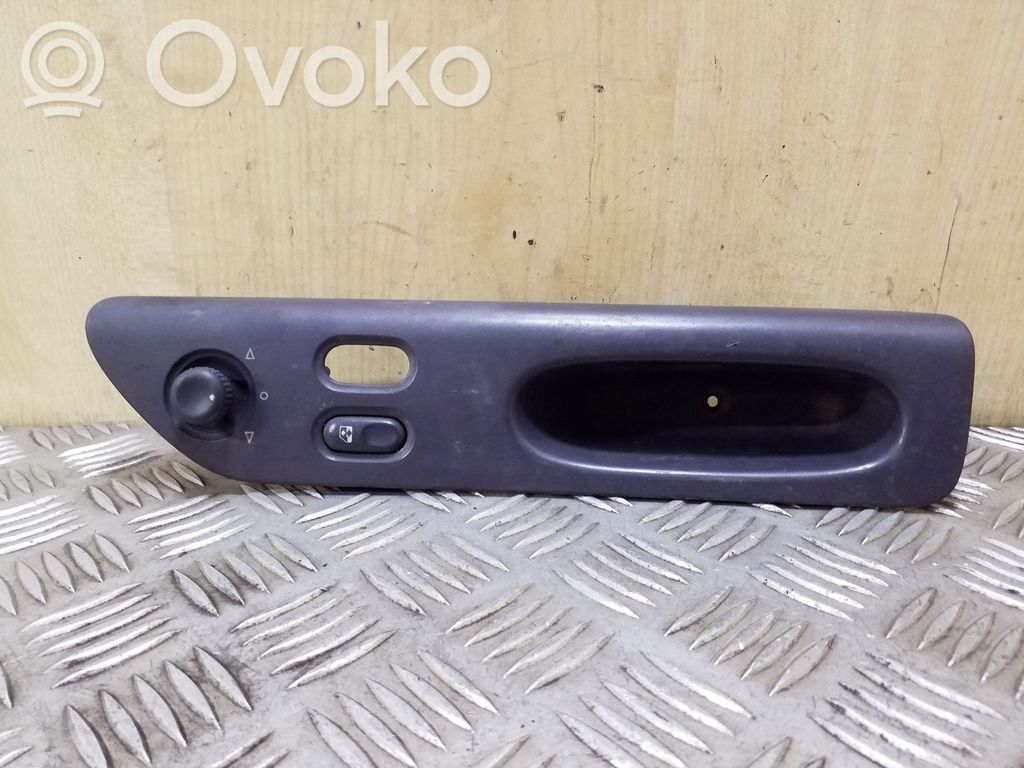 Renault Espace III Electric window control switch 