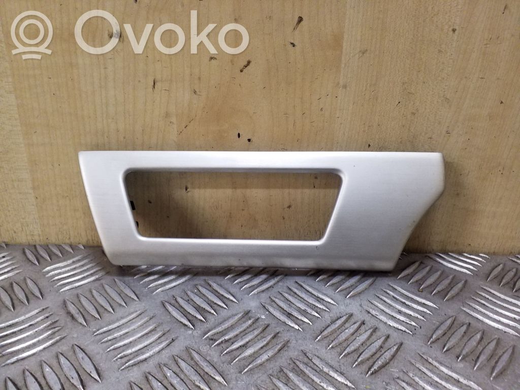 Panelės apdaila   51456982456,6982456