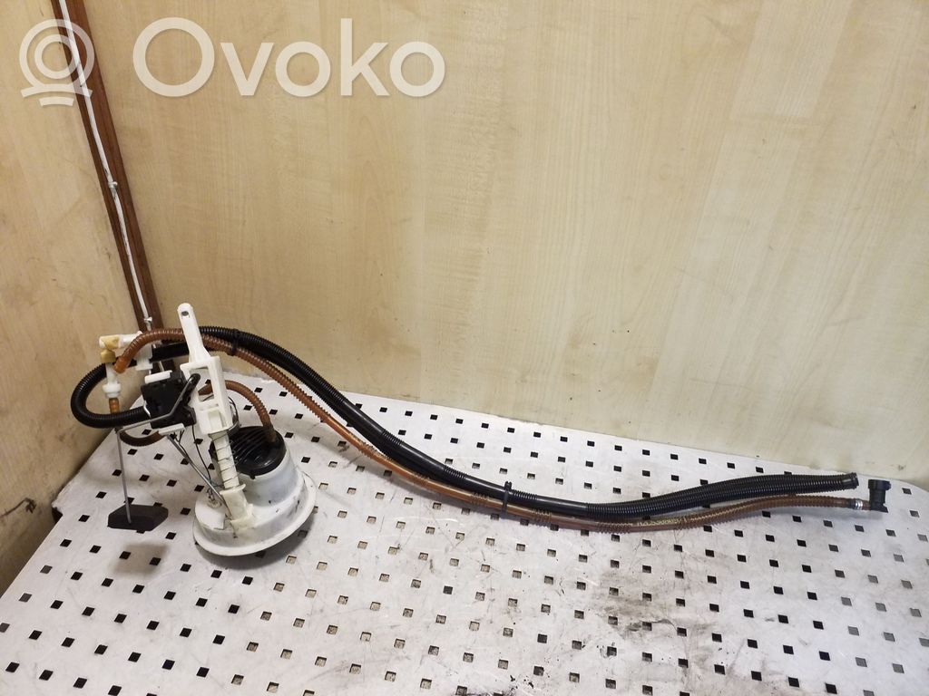 BMW 3 E90 E91 Fuel level sensor 