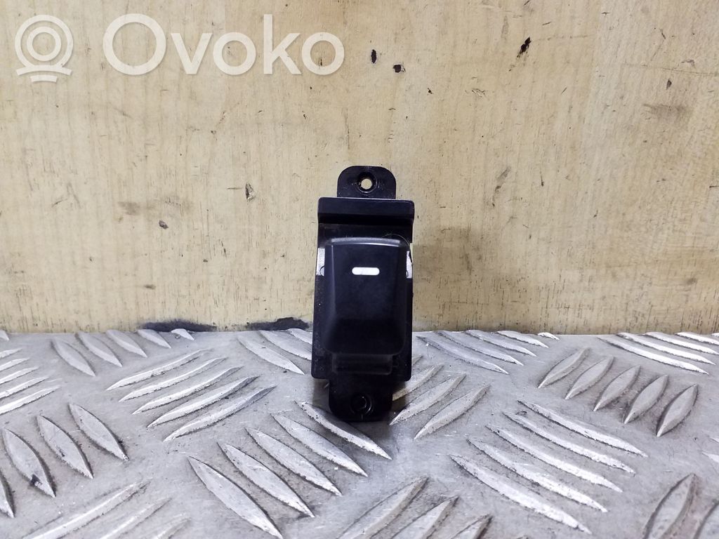 KIA Rio Electric window control switch 