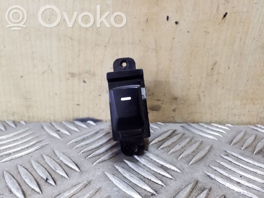 KIA Rio Electric window control switch 