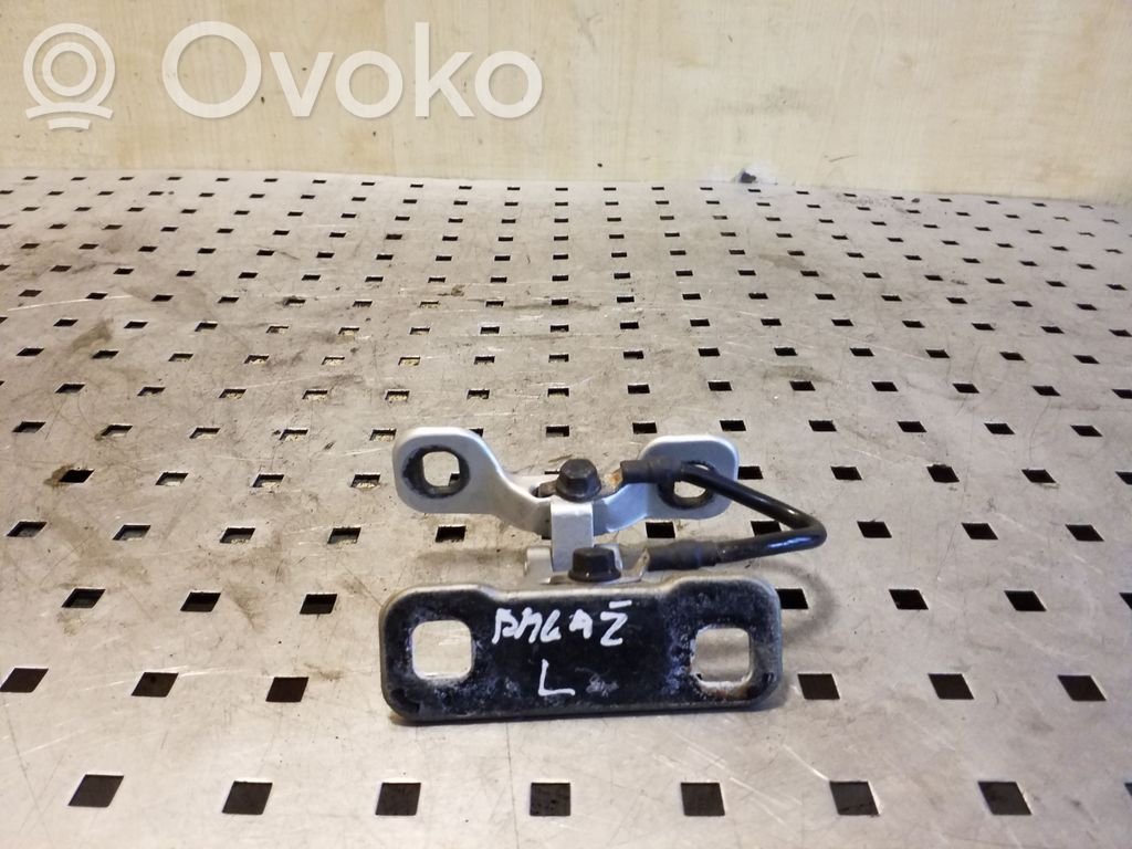 BMW X3 E83 Tailgate/trunk/boot hinge 