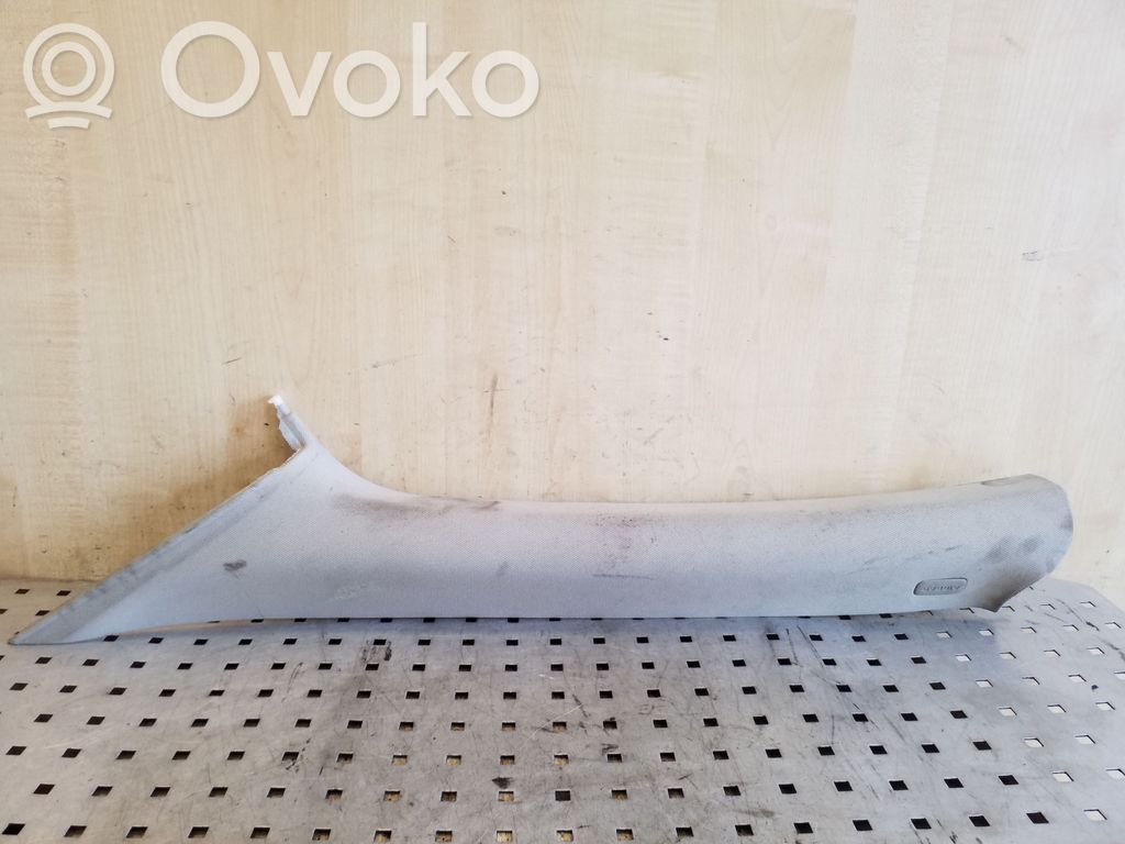 Audi Q7 4L Osłona słupka szyby przedniej / A 