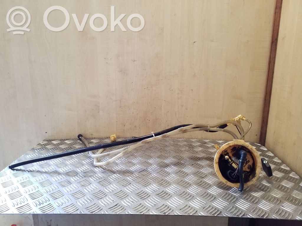 BMW 3 E90 E91 Fuel level sensor 