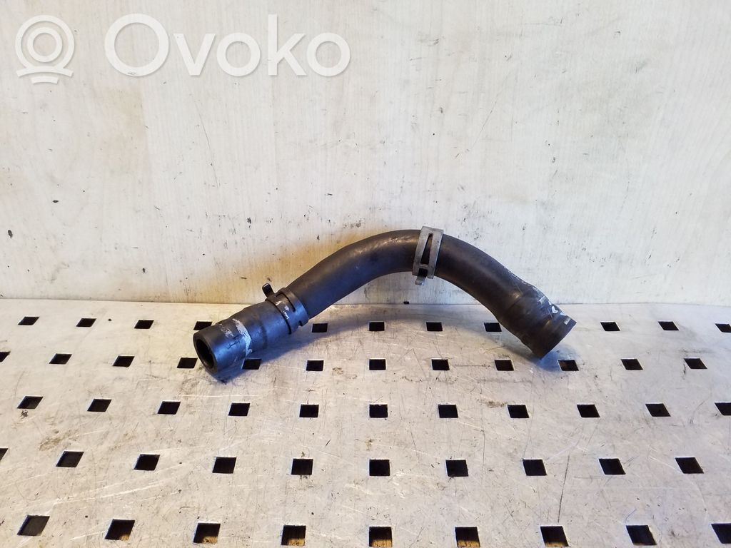 Volkswagen Tiguan Engine coolant pipe/hose 