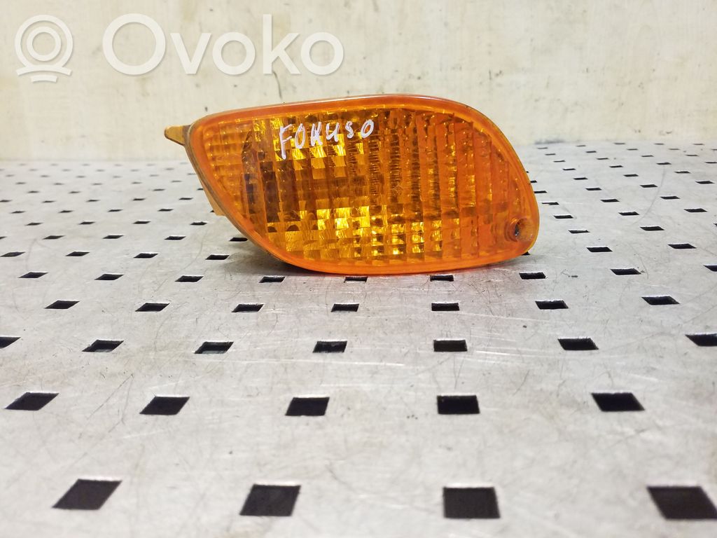 Ford Focus Front indicator light 
