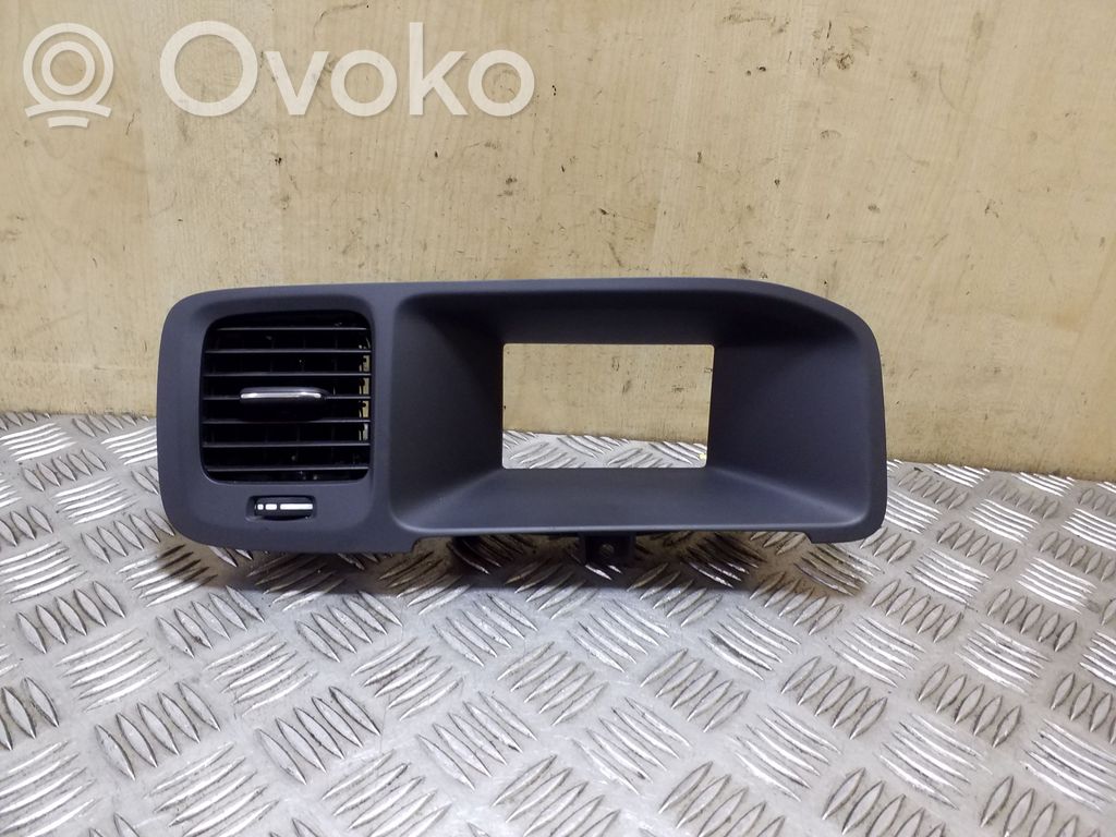 Volvo S60 Dysze / Kratki środkowego nawiewu deski rozdzielczej 