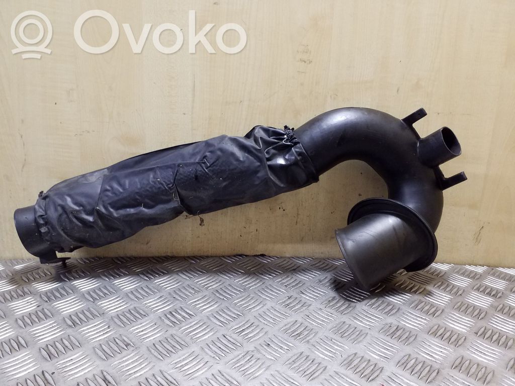 Opel Antara Oro paėmimo kanalo detalė (-ės) 