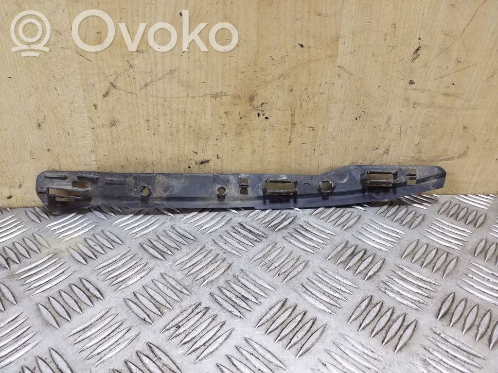 Volkswagen Transporter - Caravelle T5 Uchwyt / Mocowanie zderzaka przedniego 