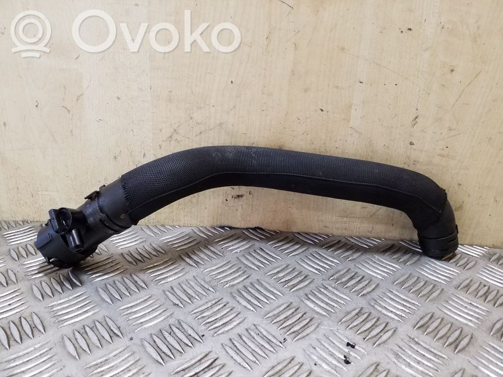 Seat Exeo (3R) Tubo flessibile del liquido di raffreddamento del motore 