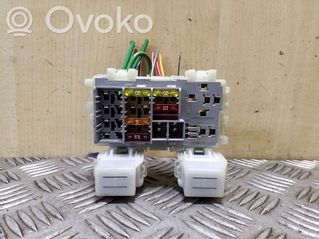 Ford Mondeo MK IV Fuse module 