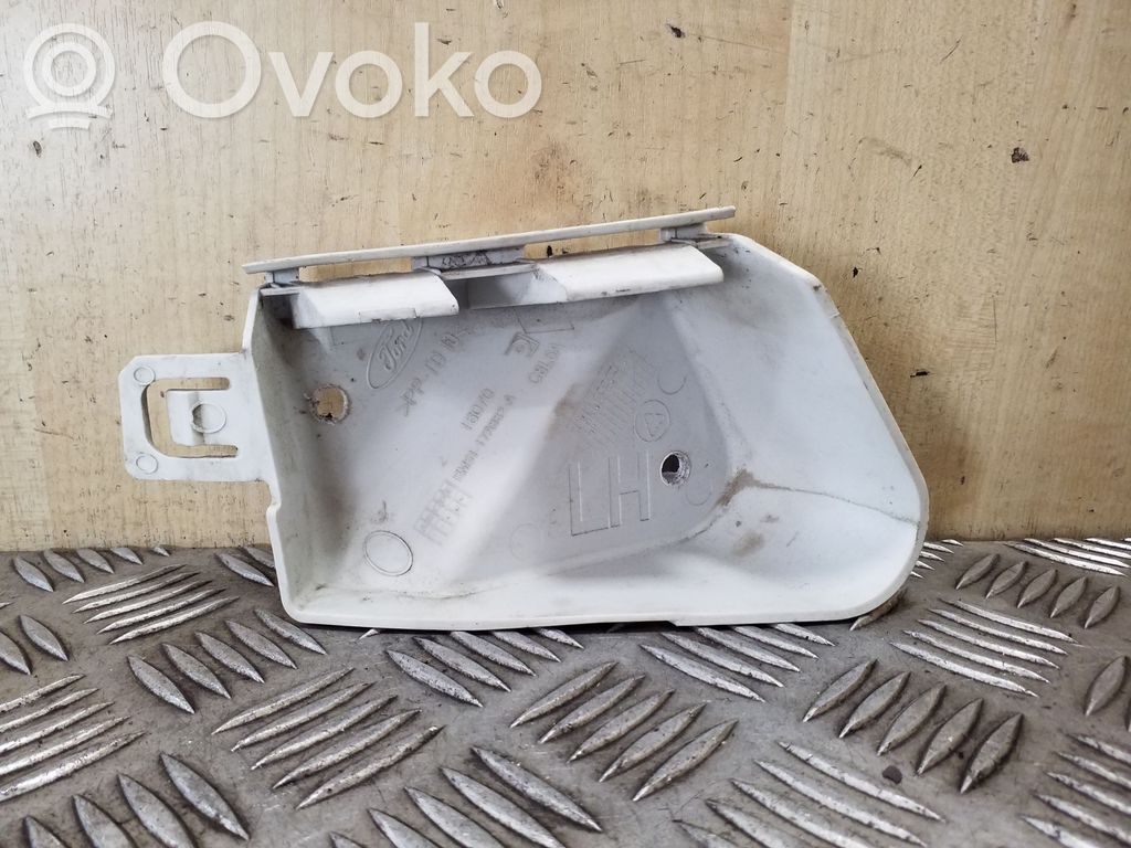 Ford Focus Takapuskurin kannake 