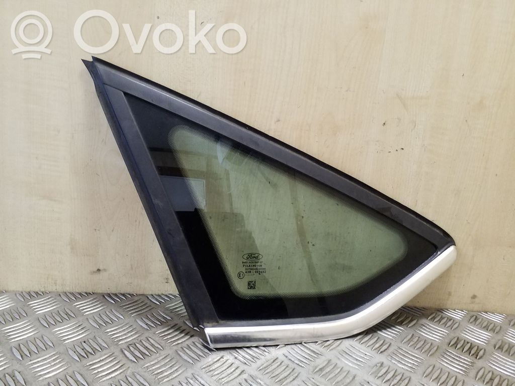 Ford Focus Rear side window 
