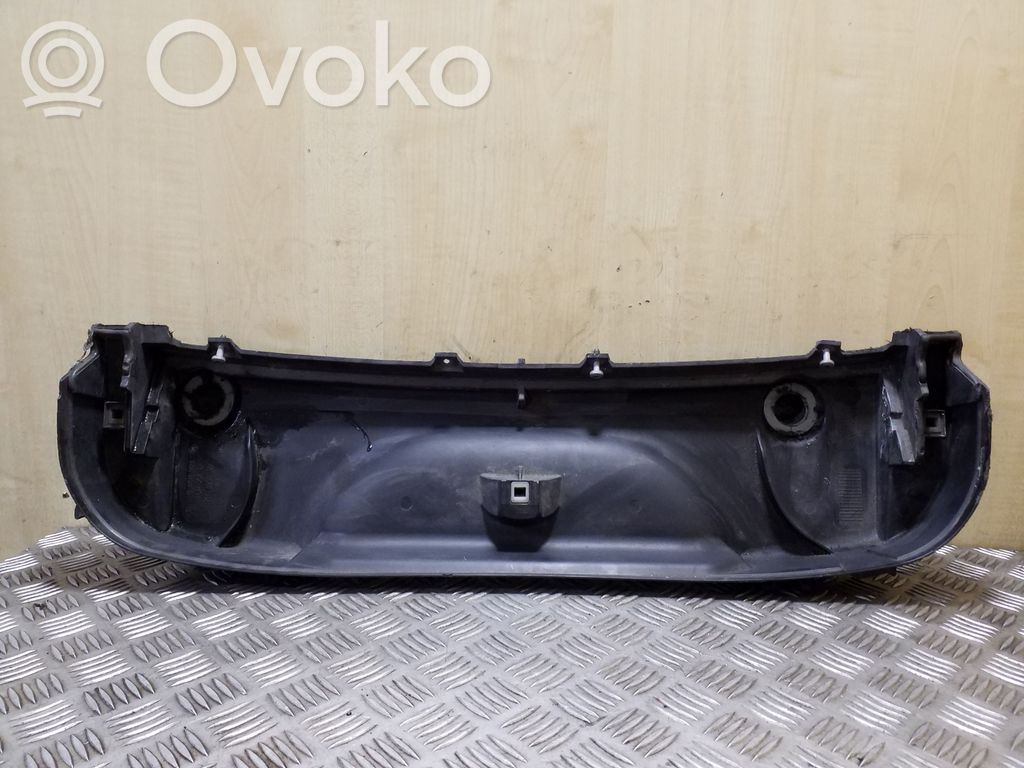 BMW X3 E83 Ohjaamon sisäilman mikrosuodattimen runko (osa) 