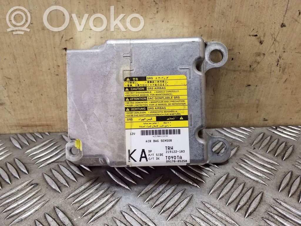 Toyota Avensis T270 Centralina/modulo airbag 