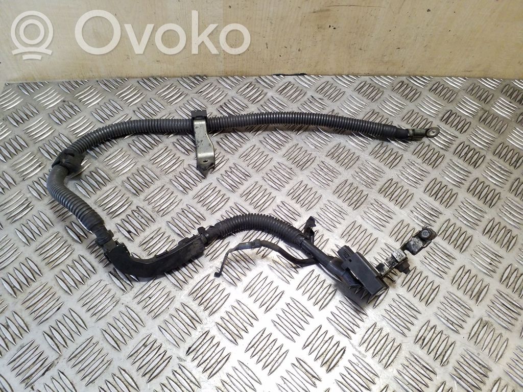 Toyota Avensis T270 Cablu cu bornă negativă (baterie) 