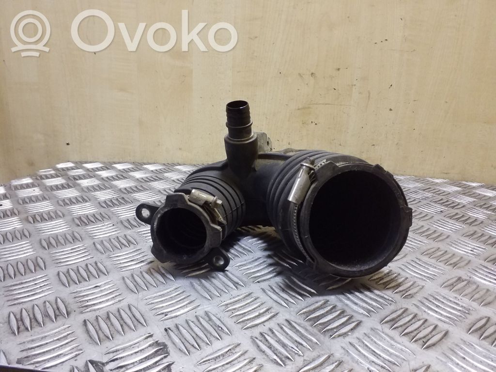 Audi A6 S6 C6 4F Rura / Wąż dolotowy powietrza turbiny 